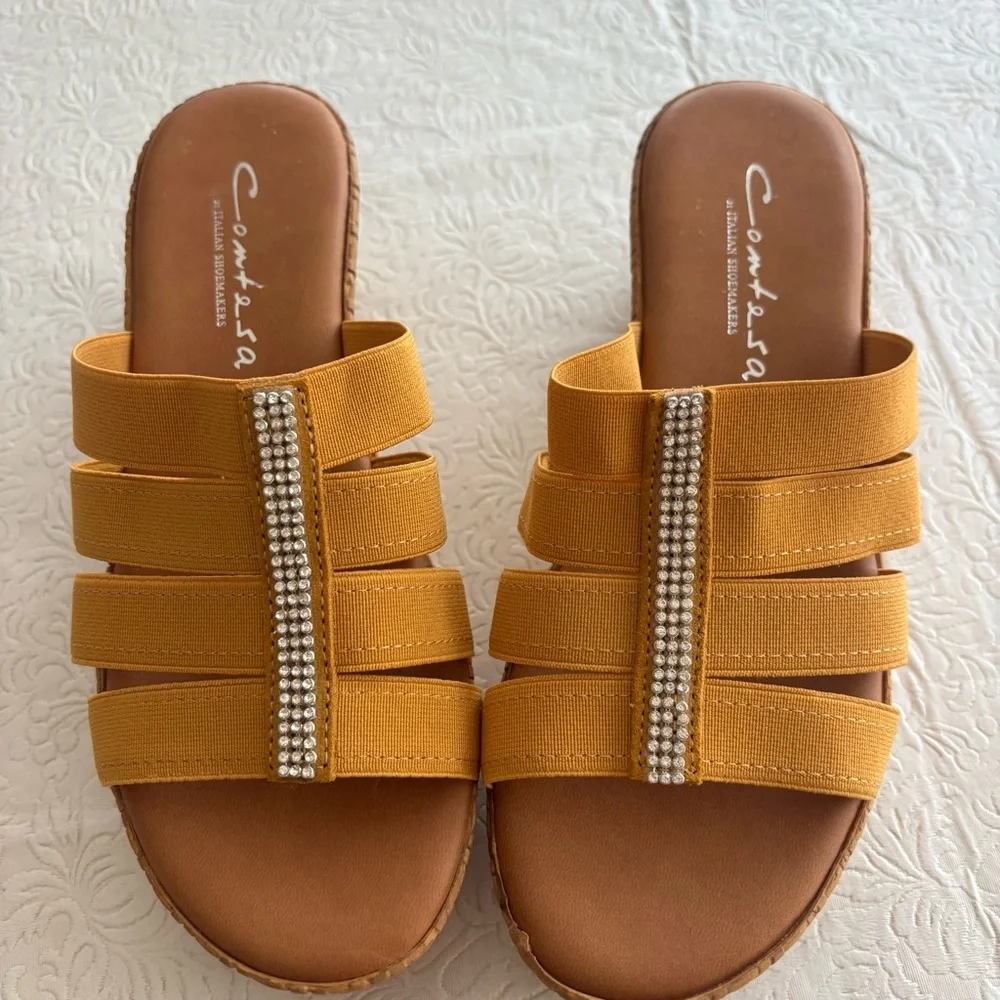 ❤️2/$15or3/$21❤️Contessa Mustard Yellow Wedge Slide w/Rhinestone Trim, Size 6